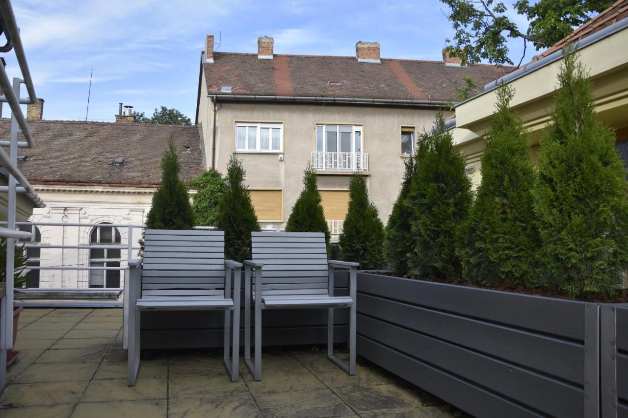 Stm3 Apartman Pécs Eksteriør bilde