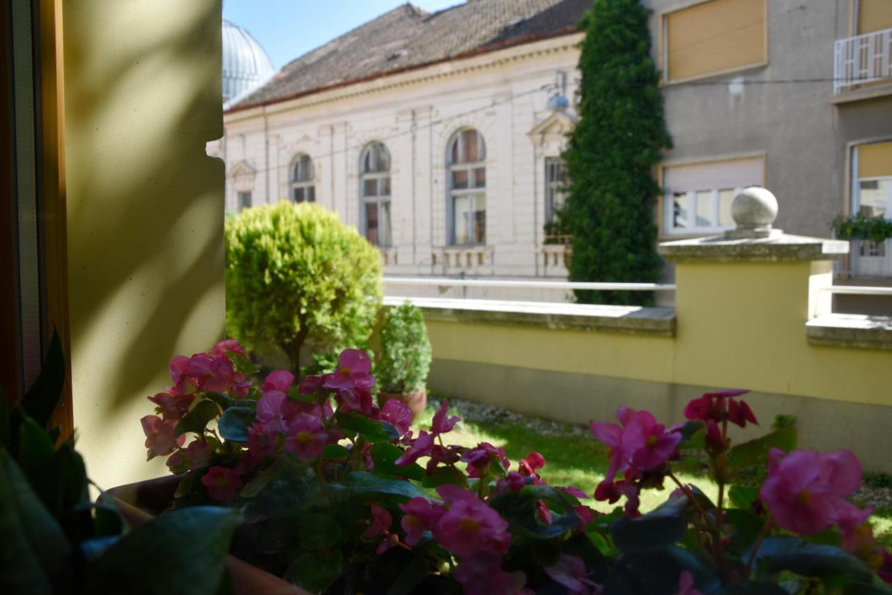 Stm3 Apartman Pécs Eksteriør bilde